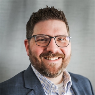 Alex Parsons Headshot