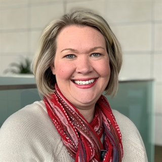 Eileen Tuschl, DNP, RN, ACNS-BC, APNP Headshot