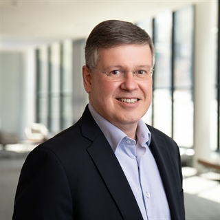 Steven Devine, MD Headshot